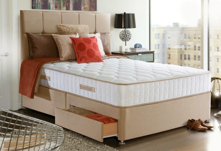 Posturepedic vs Tempurpedic Mattress Comparison Tiny Living [Updated